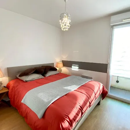 Апартаменты Joli T3 Super Cosy A 2 Pas Des Plages